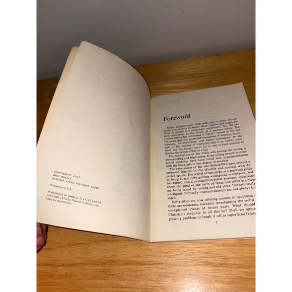 Contemporary Counterfeits By John J. Davis Religious Book Paperback - Picture 8 of 12